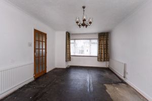 Living Room- click for photo gallery